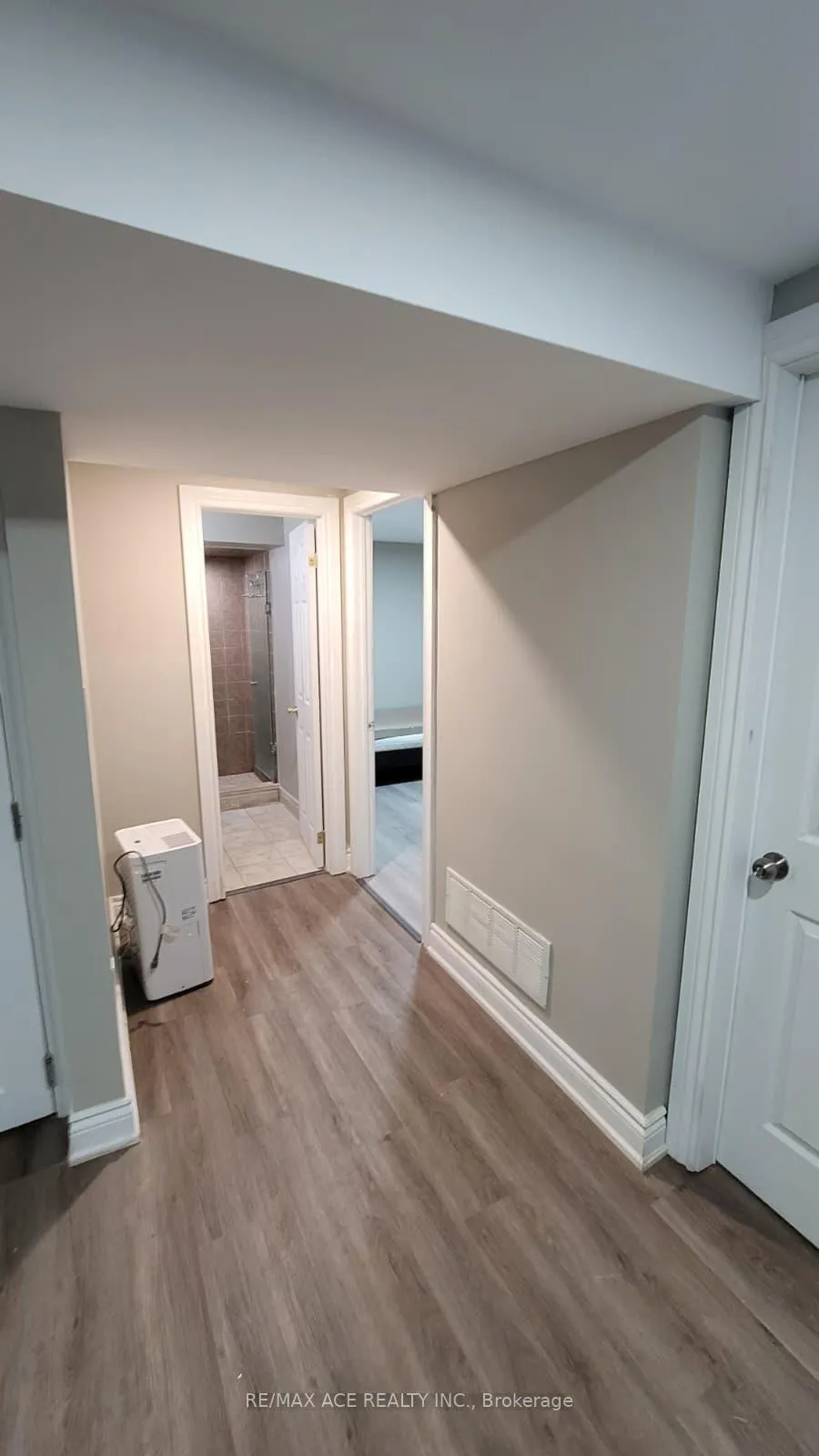 Photo 6 of Unit Bsmt, 518 Annapolis Avenue, Oshawa, McLaughlin — HOMEH