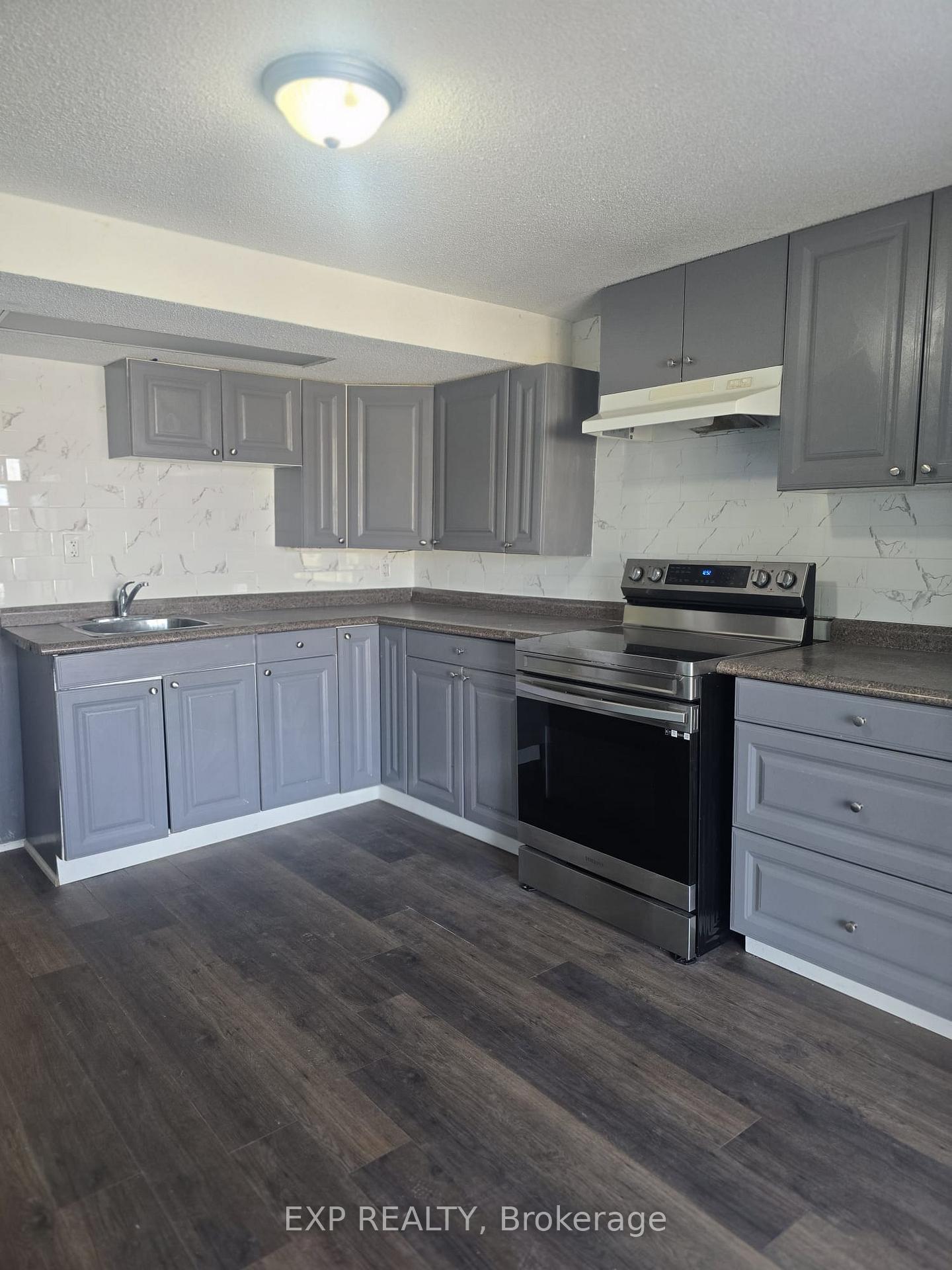 Photo 1 of 2113 Theoden Court, Pickering, Brock Ridge — HOMEH