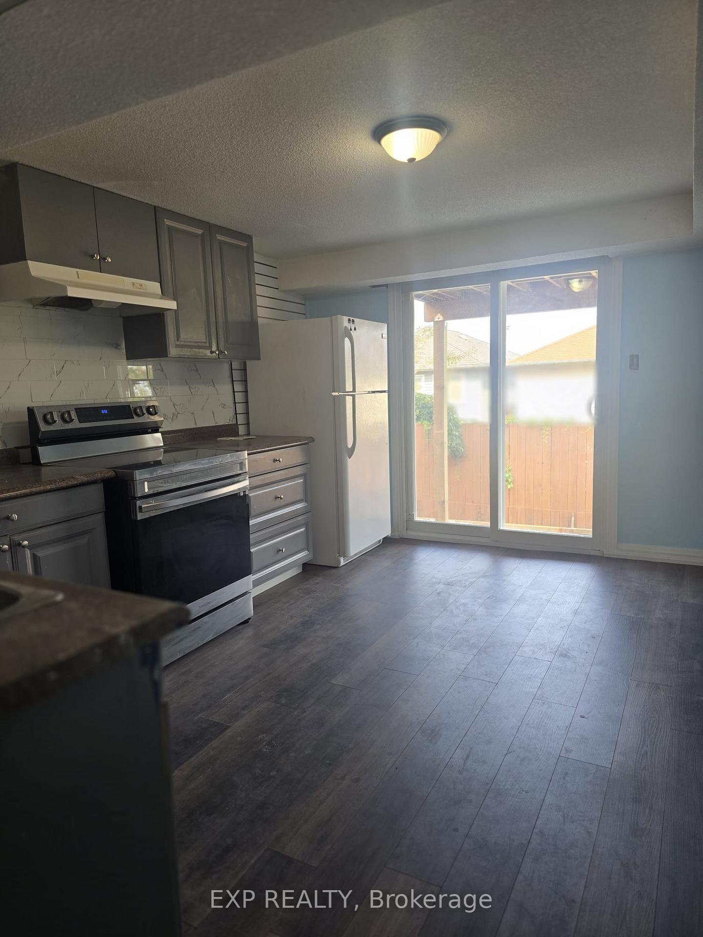 Photo 15 of 2113 Theoden Court, Pickering, Brock Ridge — HOMEH