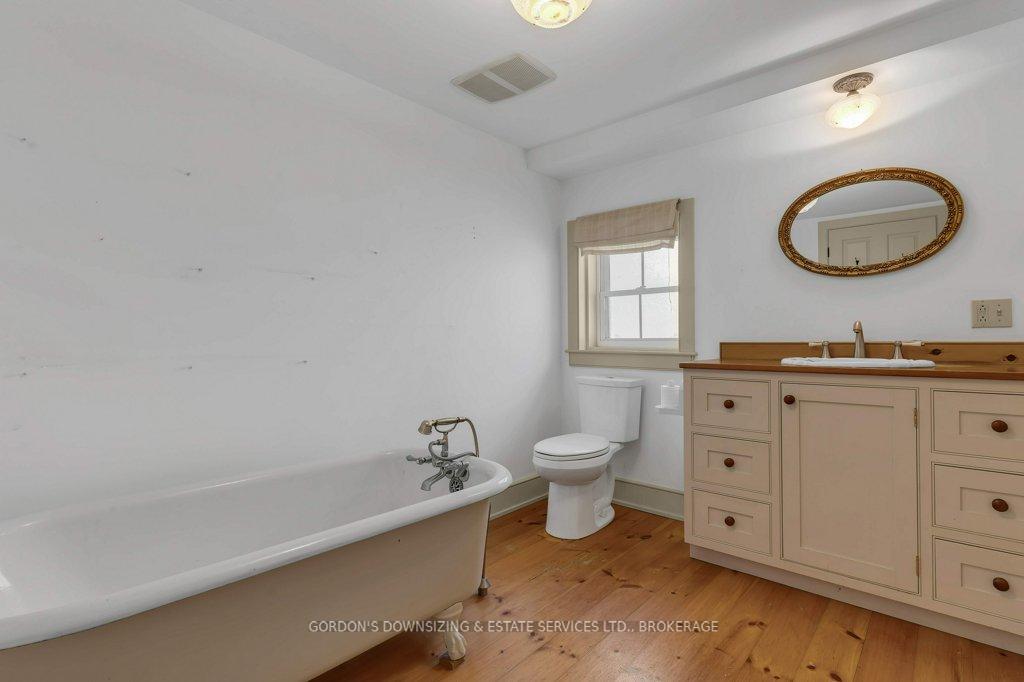 Photo 17 of 2576 Kepler Road, Kingston, City North of 401 — HOMEH