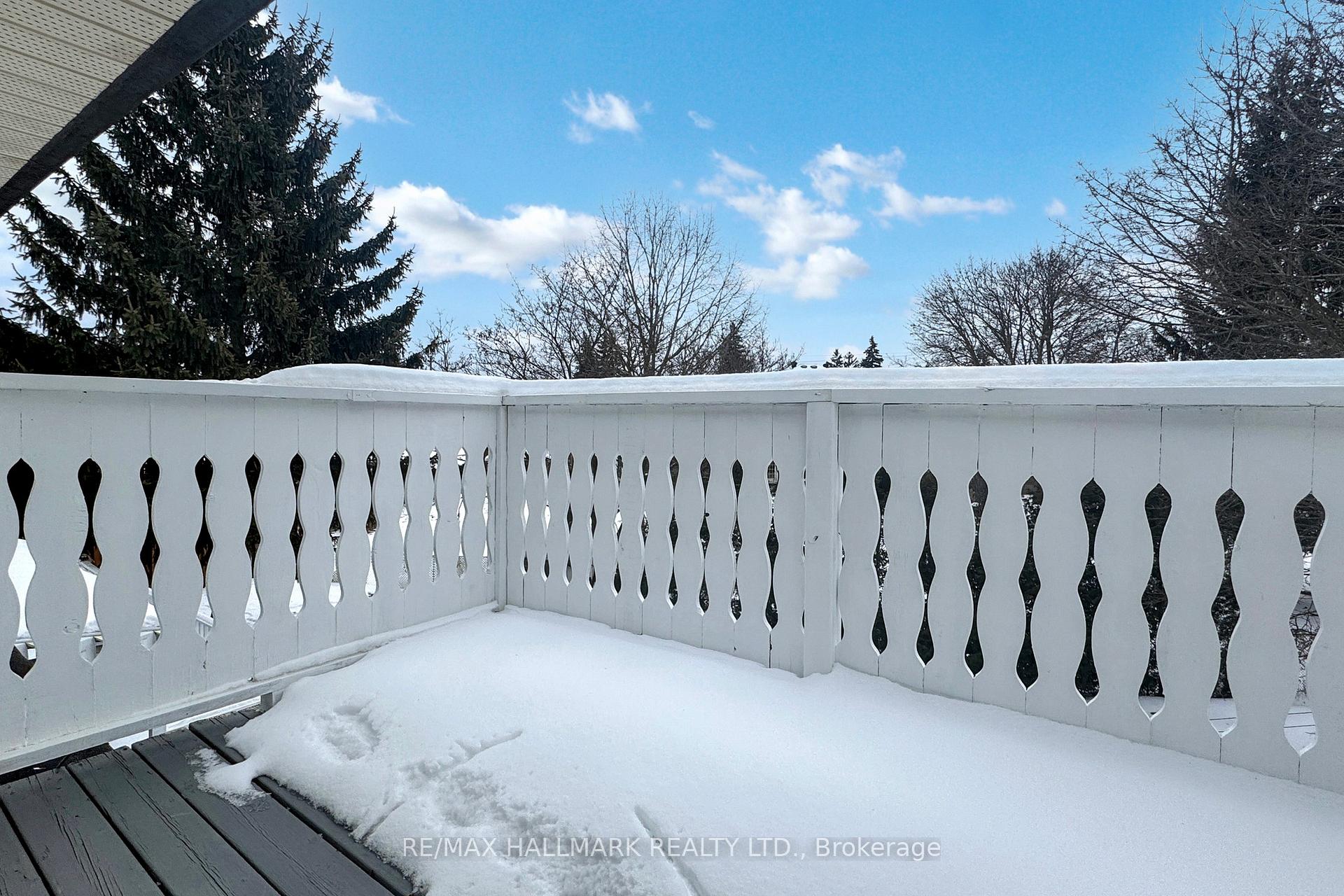 Photo 42 of 696 Jasmine Crescent, Oshawa, Centennial — HOMEH