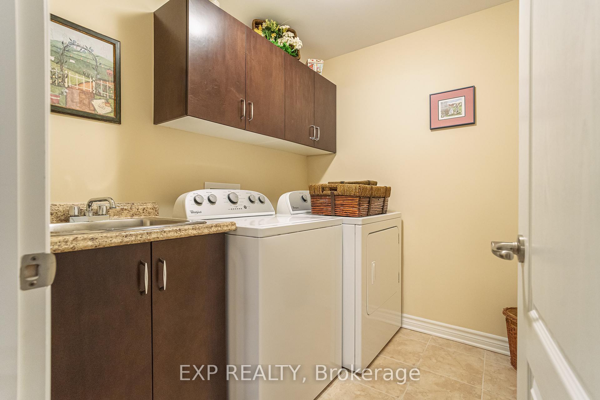 Photo 22 of 208 Voie De Brouage Way, Ottawa, Camelot — HOMEH