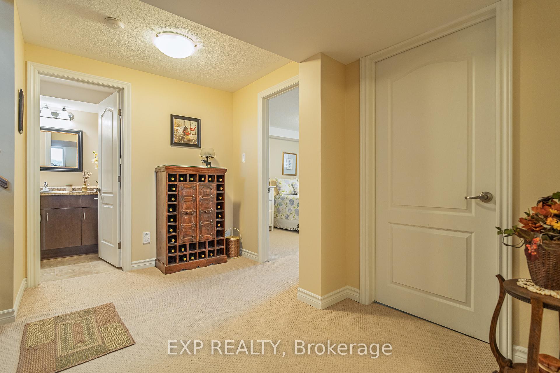 Photo 23 of 208 Voie De Brouage Way, Ottawa, Camelot — HOMEH