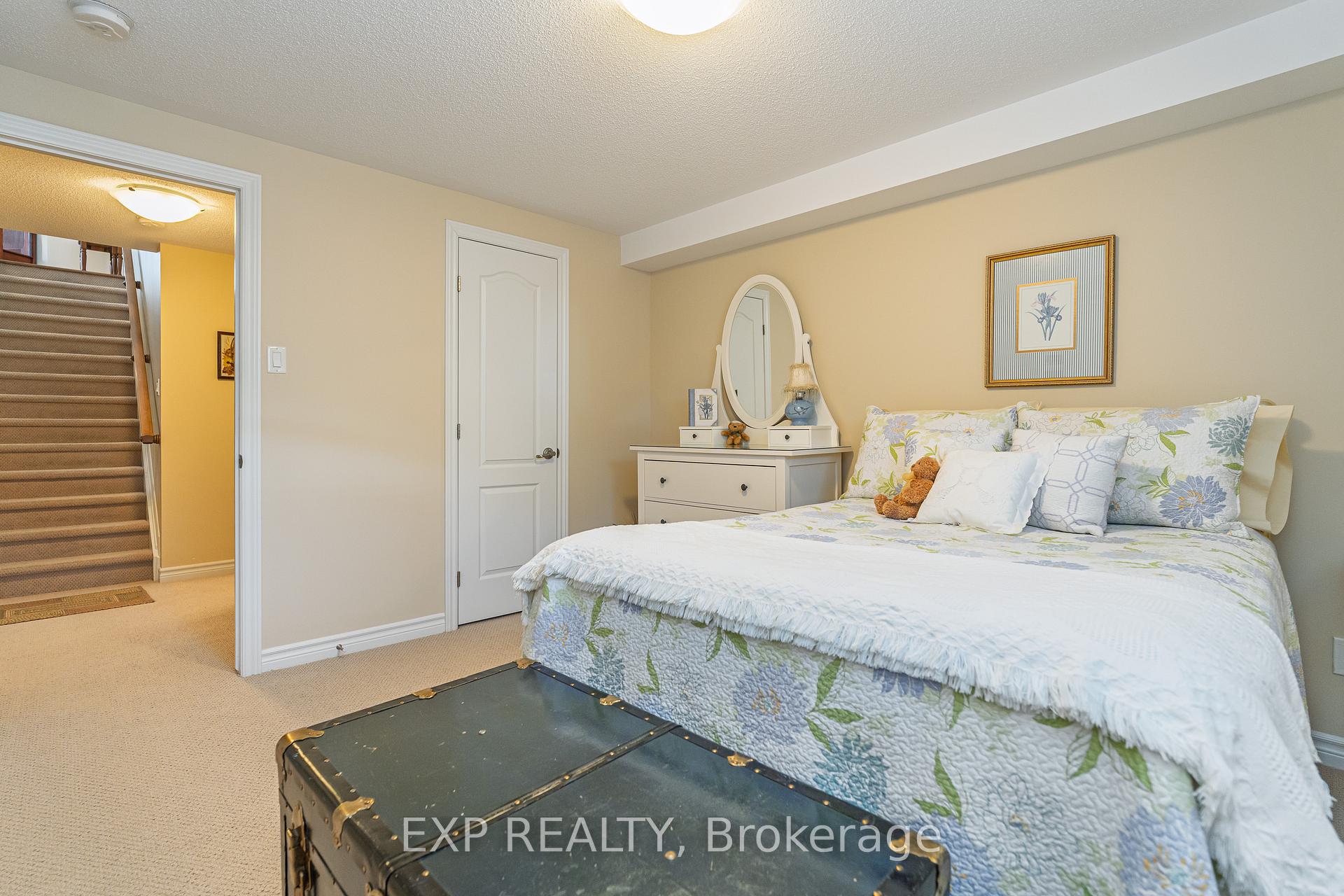 Photo 25 of 208 Voie De Brouage Way, Ottawa, Camelot — HOMEH