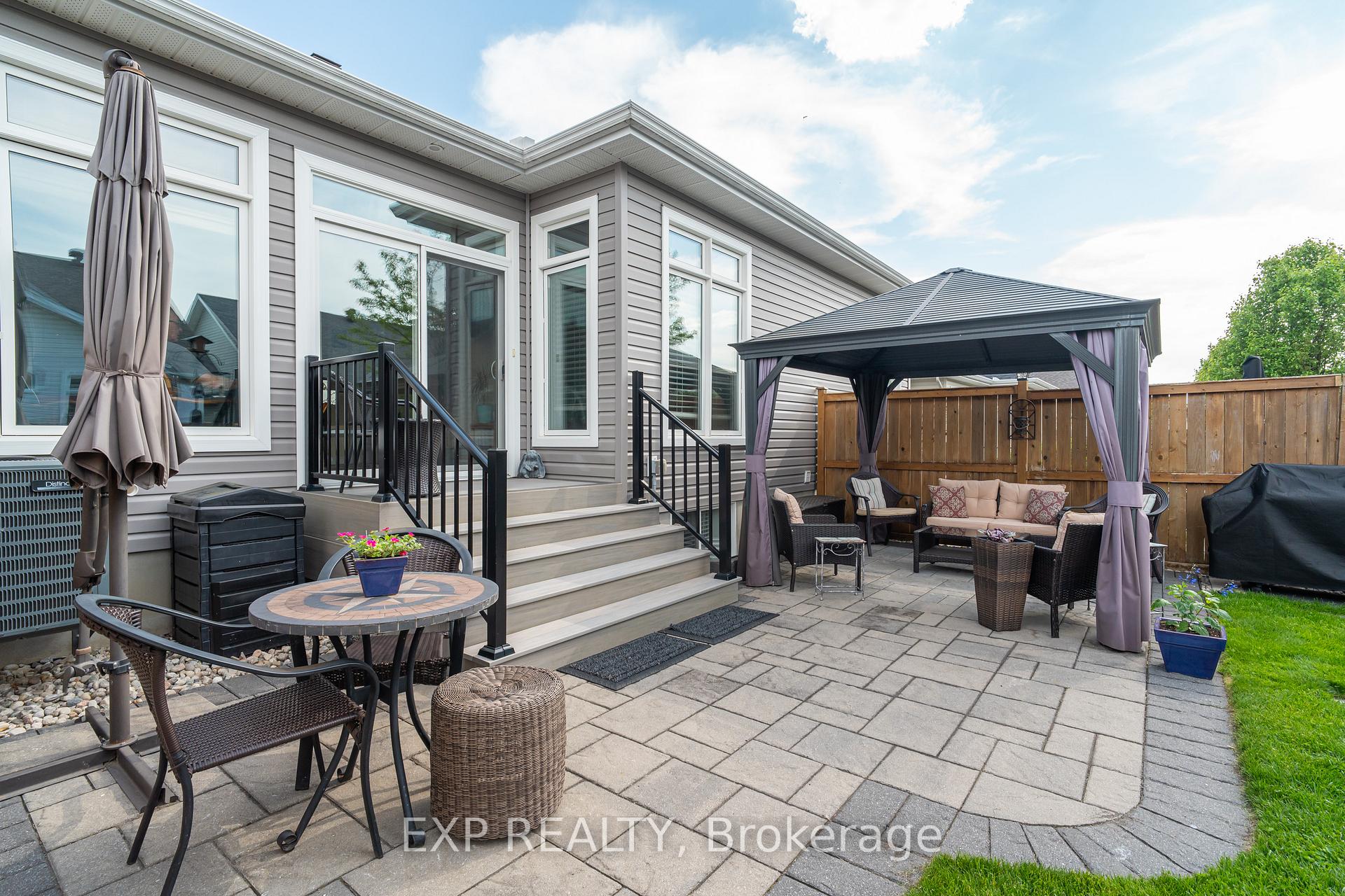 Photo 33 of 208 Voie De Brouage Way, Ottawa, Camelot — HOMEH