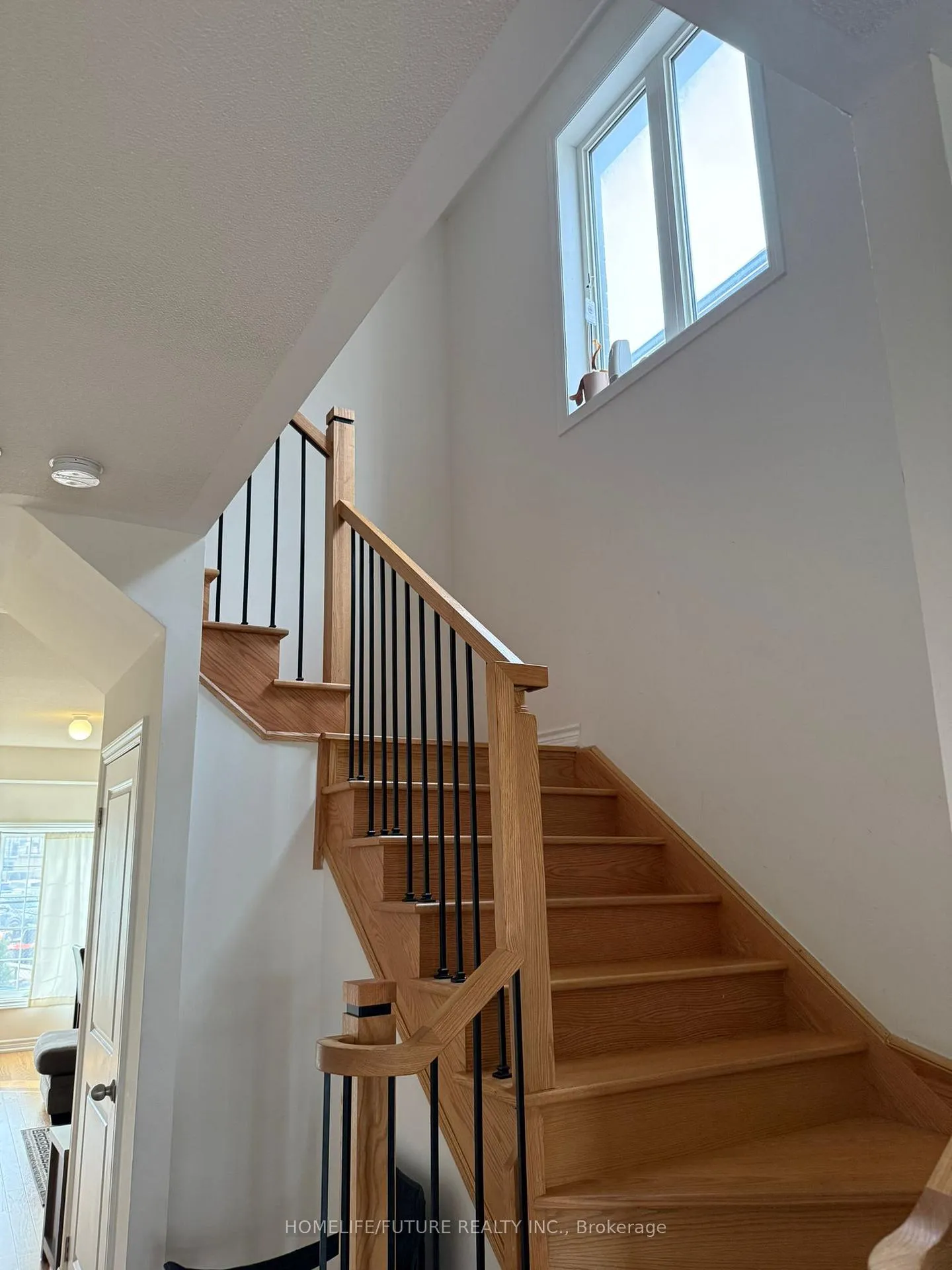 Photo 14 of 2404 Angora Street, Pickering, Rural Pickering — HOMEH