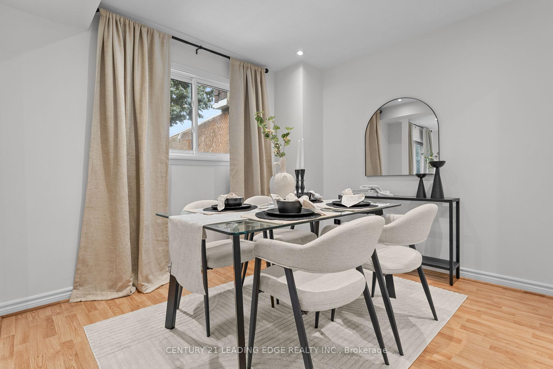 Photo 9 of 1671 Alwin Circle, Pickering, Village East — HOMEH
