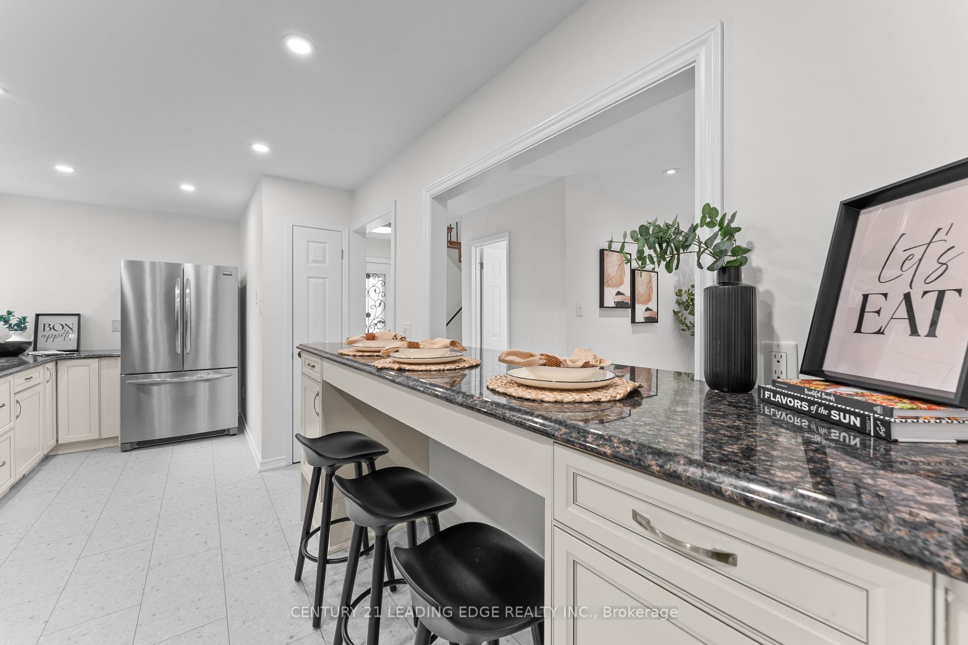 Photo 15 of 1671 Alwin Circle, Pickering, Village East — HOMEH