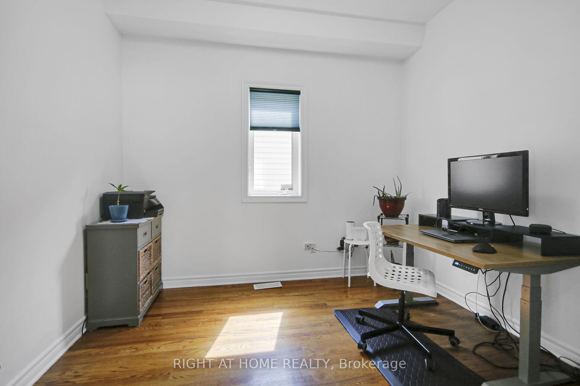 Photo 17 of 915 Gosnell Terrace, Ottawa, Fallingbrook/Gardenway South — HOMEH