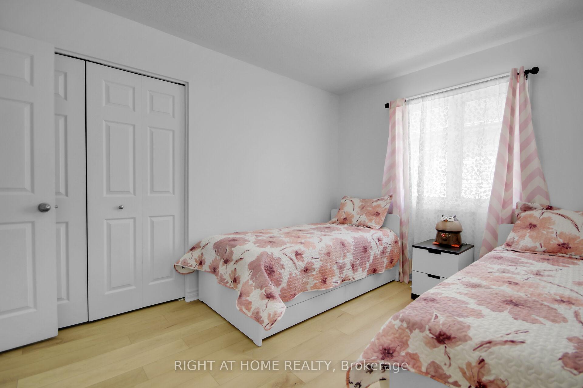 Photo 29 of 915 Gosnell Terrace, Ottawa, Fallingbrook/Gardenway South — HOMEH