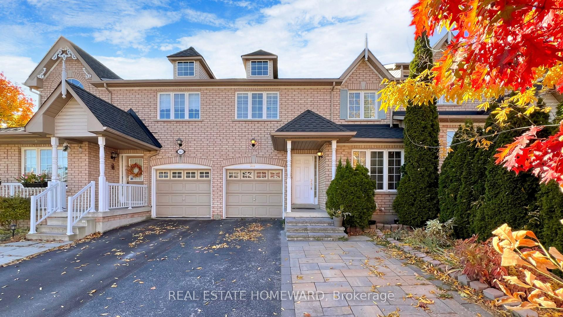Front of 344 Wood Duck Lane