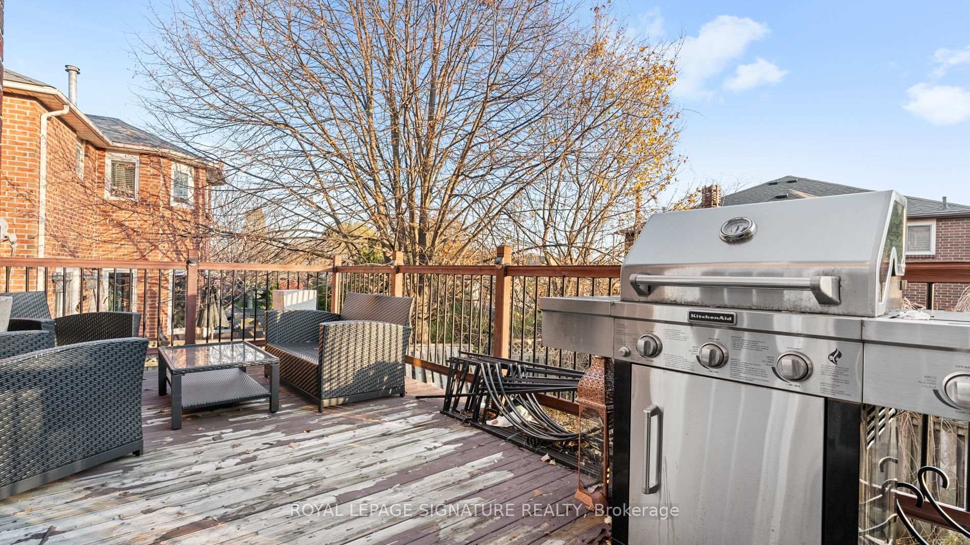 Photo 11 of 583 Foxwood Trail, Pickering, Amberlea — HOMEH