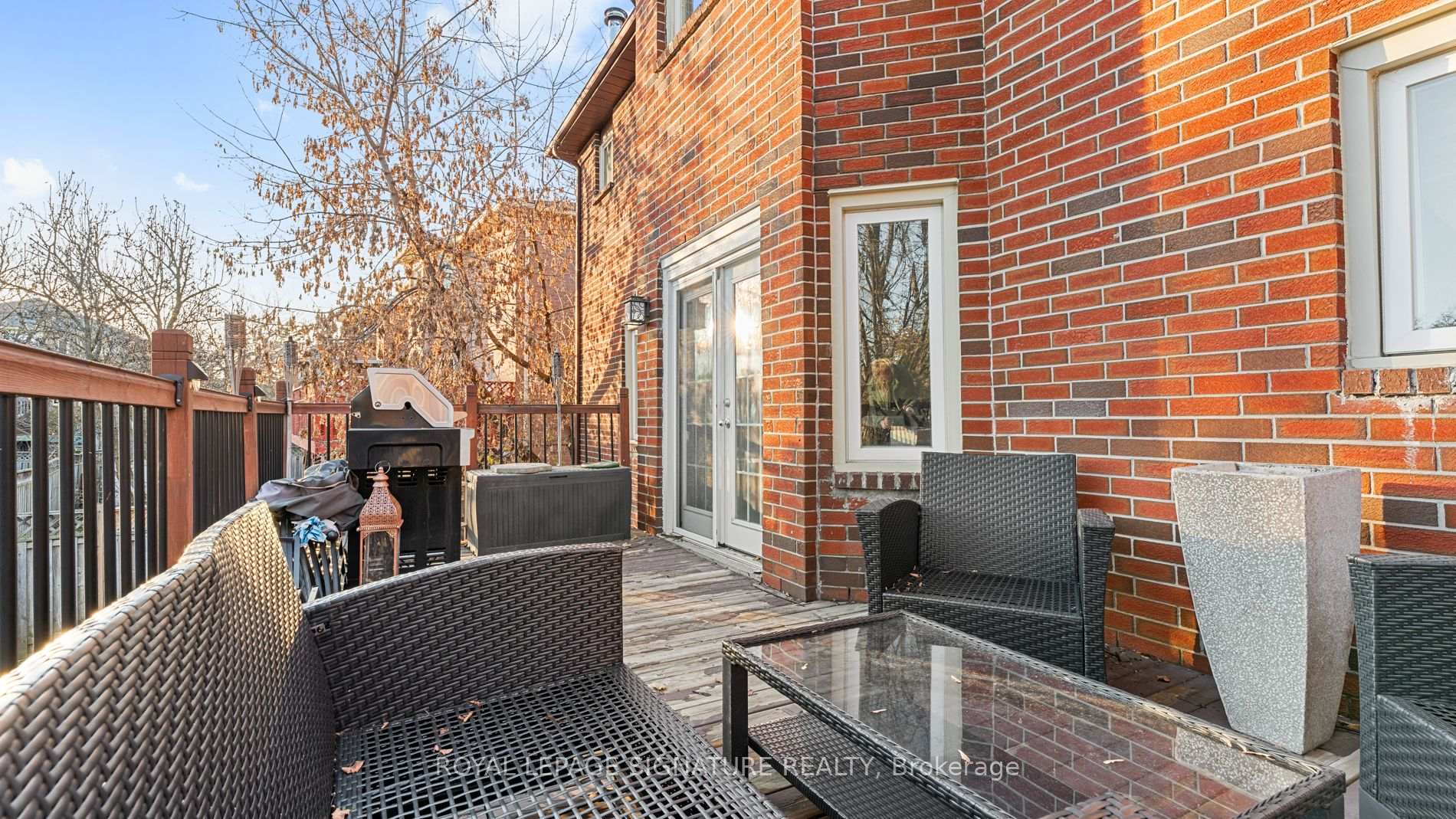 Photo 12 of 583 Foxwood Trail, Pickering, Amberlea — HOMEH