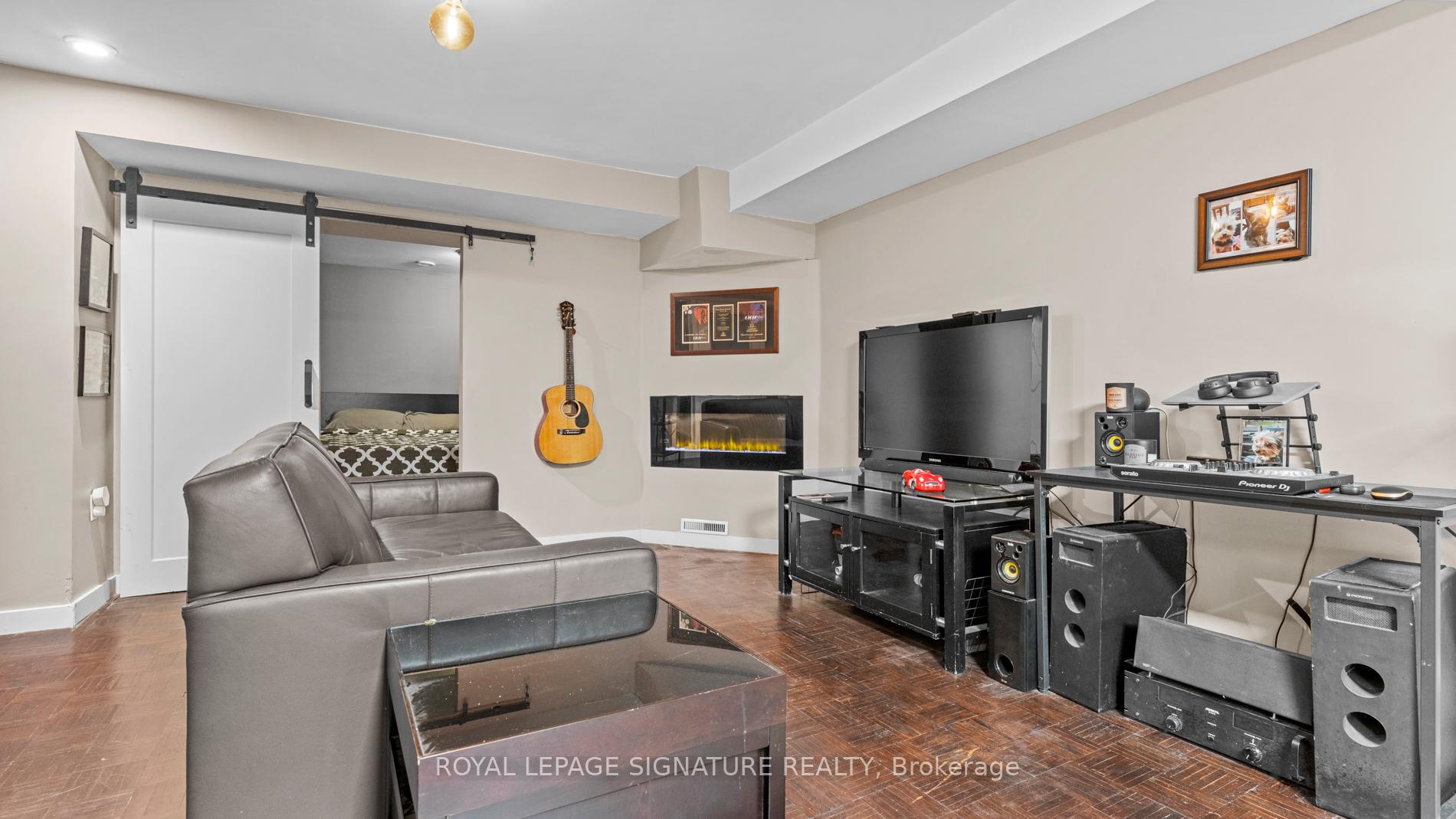 Photo 37 of 583 Foxwood Trail, Pickering, Amberlea — HOMEH