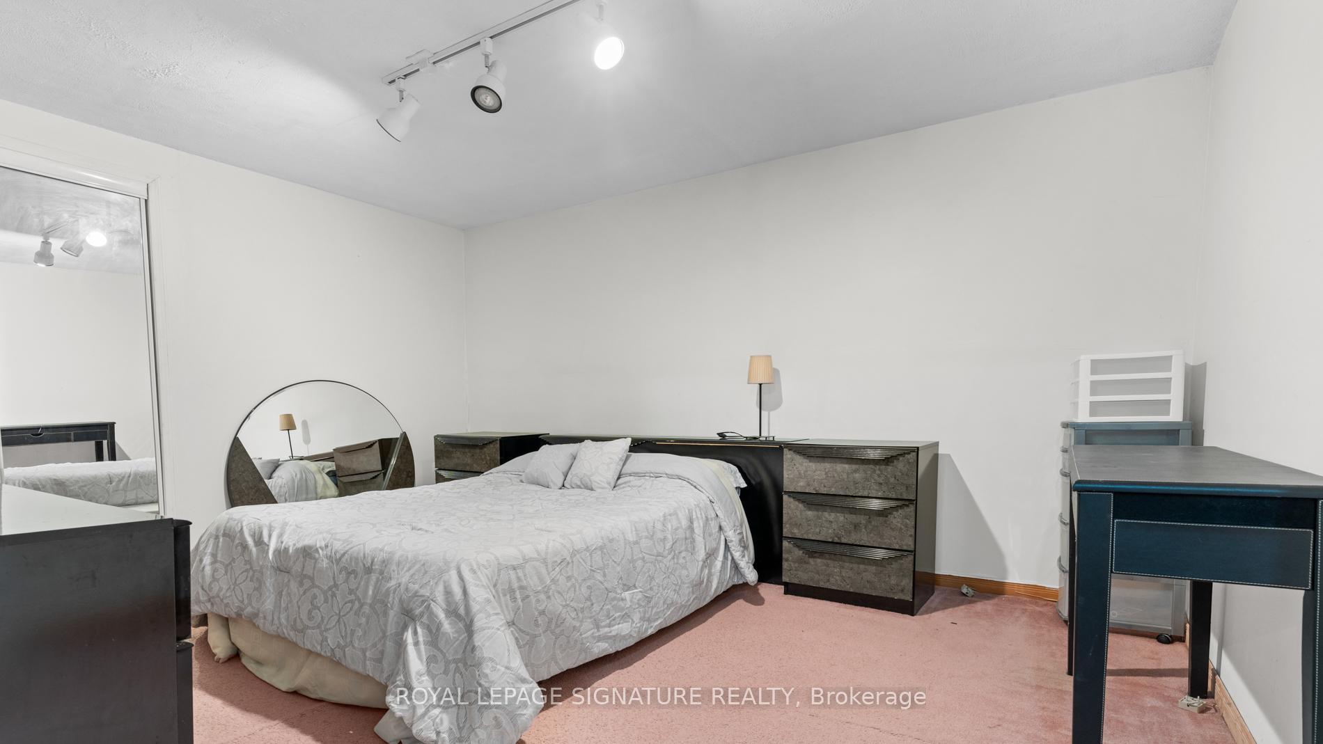 Photo 44 of 583 Foxwood Trail, Pickering, Amberlea — HOMEH