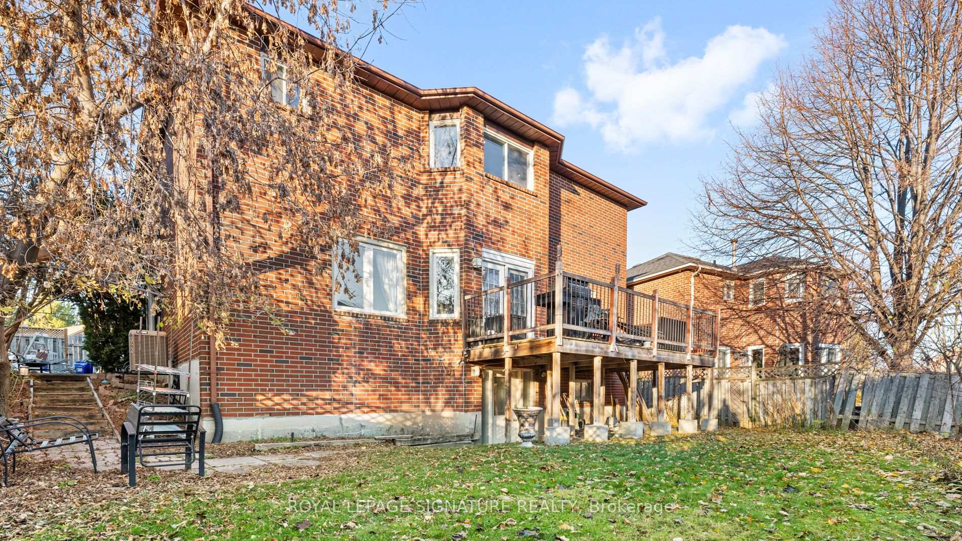 Photo 50 of 583 Foxwood Trail, Pickering, Amberlea — HOMEH