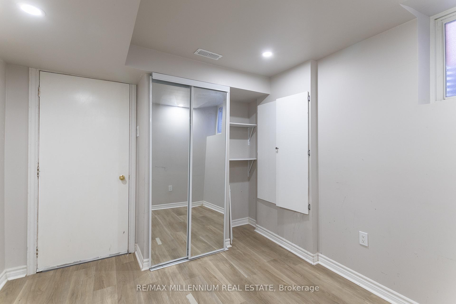 Photo 4 of Unit Lower, 309 Nairn Circle, Milton, Scott — HOMEH
