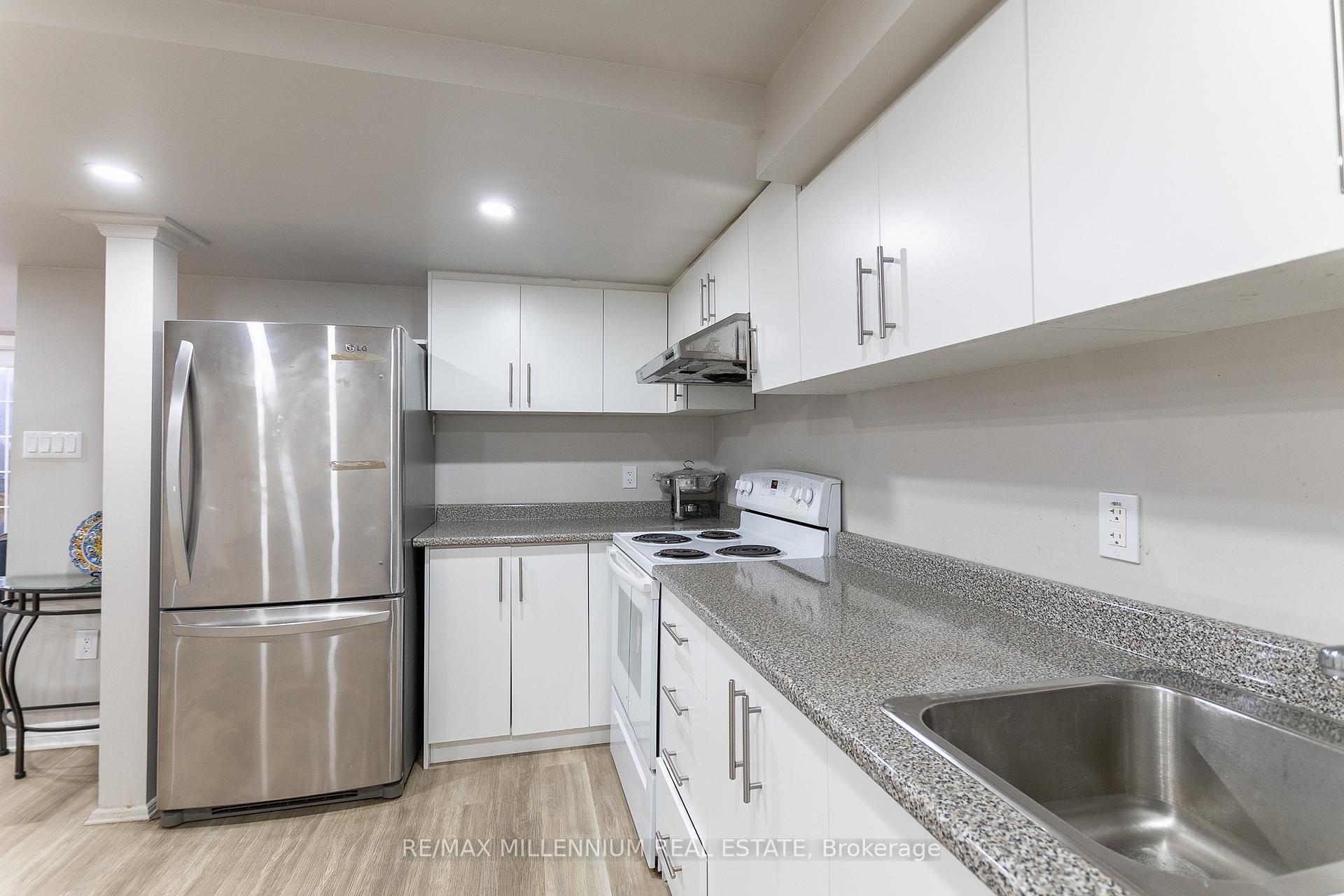 Photo 6 of Unit Lower, 309 Nairn Circle, Milton, Scott — HOMEH