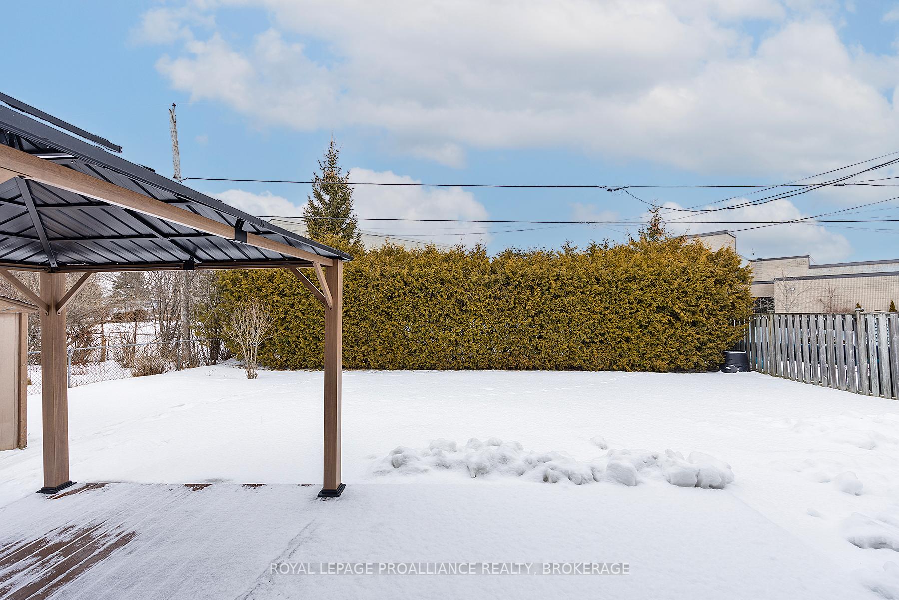 Photo 44 of 781 Downing Street, Kingston, South of Taylor-Kidd Blvd — HOMEH