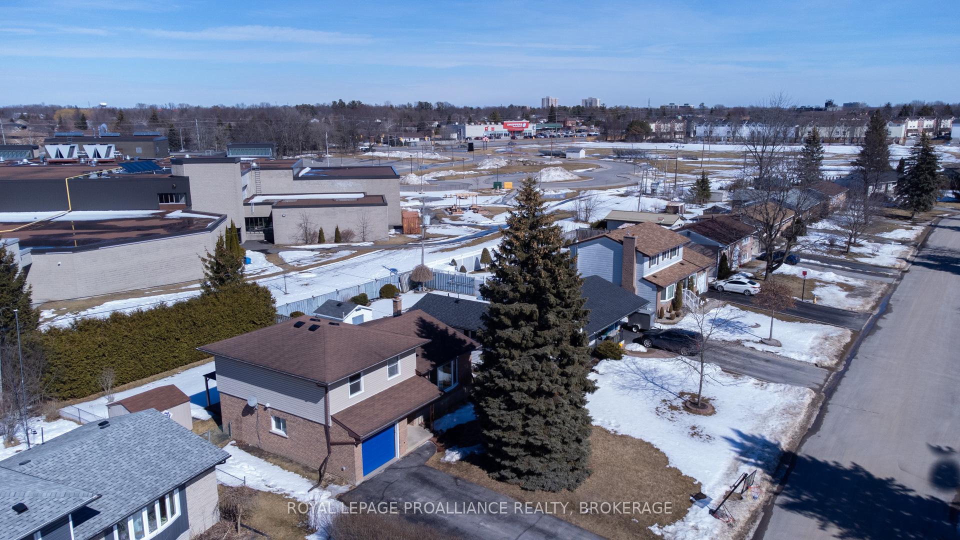 Photo 47 of 781 Downing Street, Kingston, South of Taylor-Kidd Blvd — HOMEH