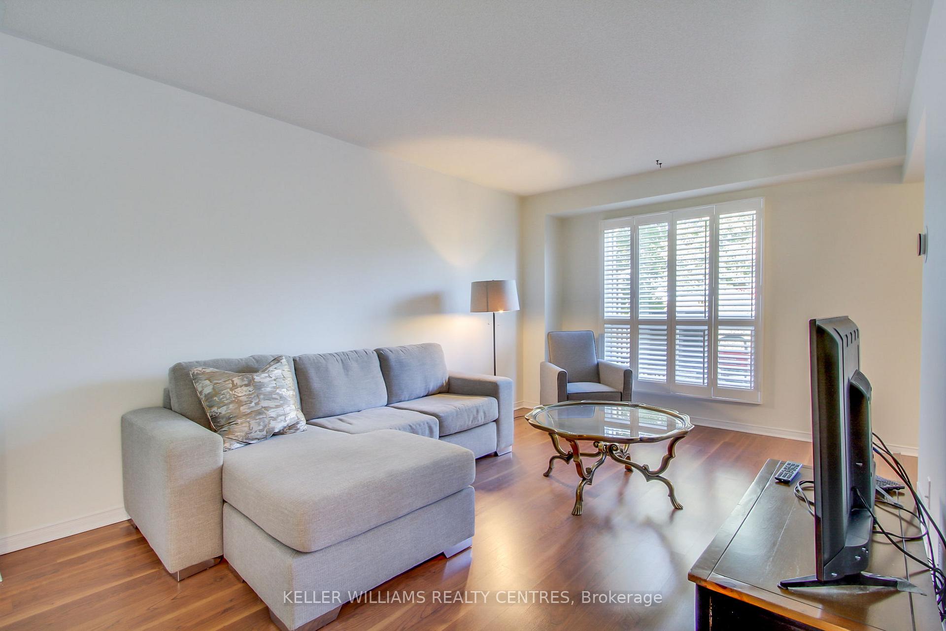 Photo 18 of 889 Clancey Crescent, Newmarket, Gorham-College Manor — HOMEH