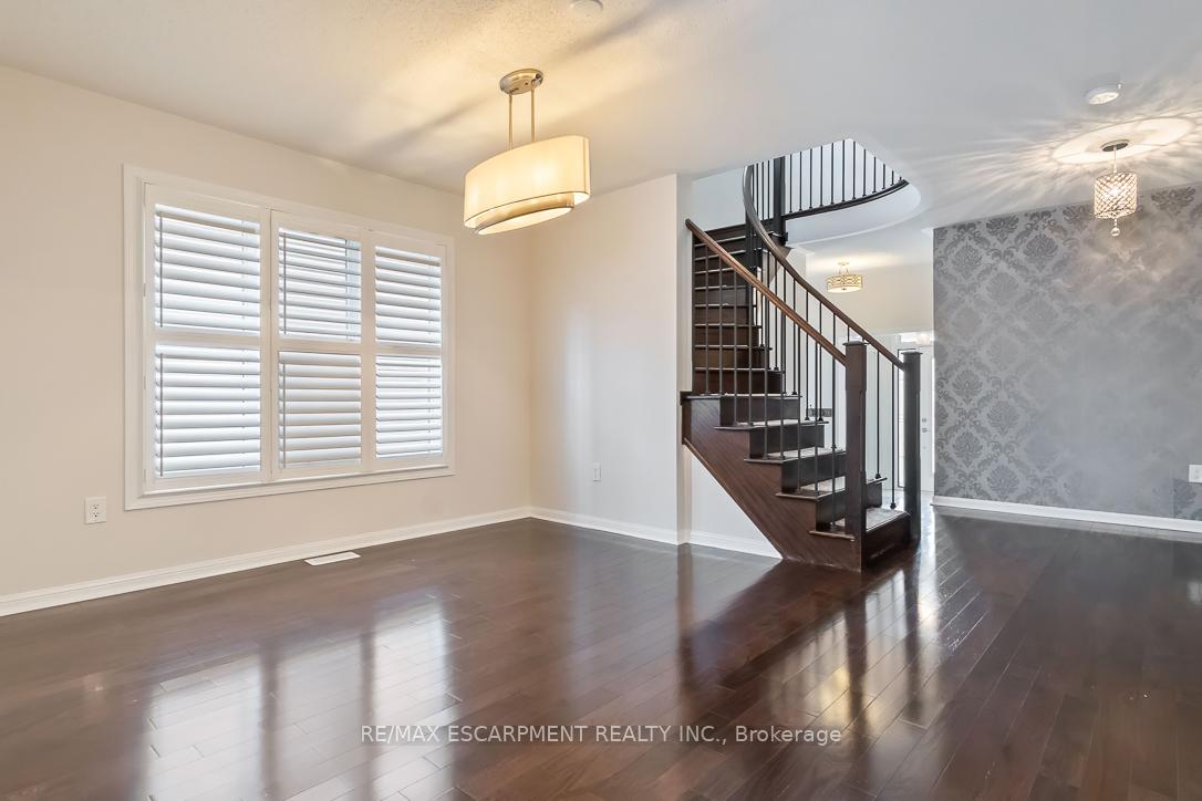 Photo 8 of 255 Monaghan Crescent, Milton, Willmott — HOMEH