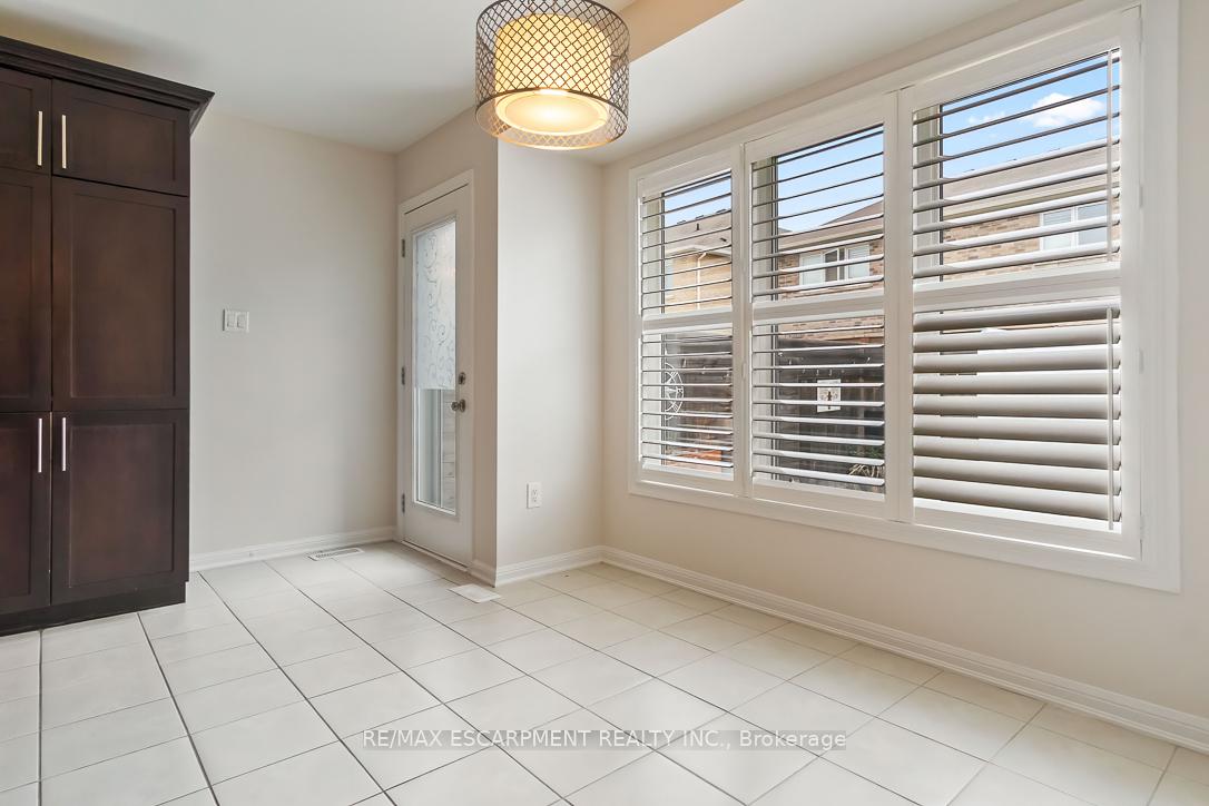 Photo 16 of 255 Monaghan Crescent, Milton, Willmott — HOMEH