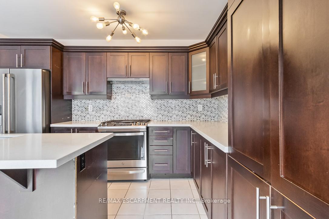 Photo 19 of 255 Monaghan Crescent, Milton, Willmott — HOMEH