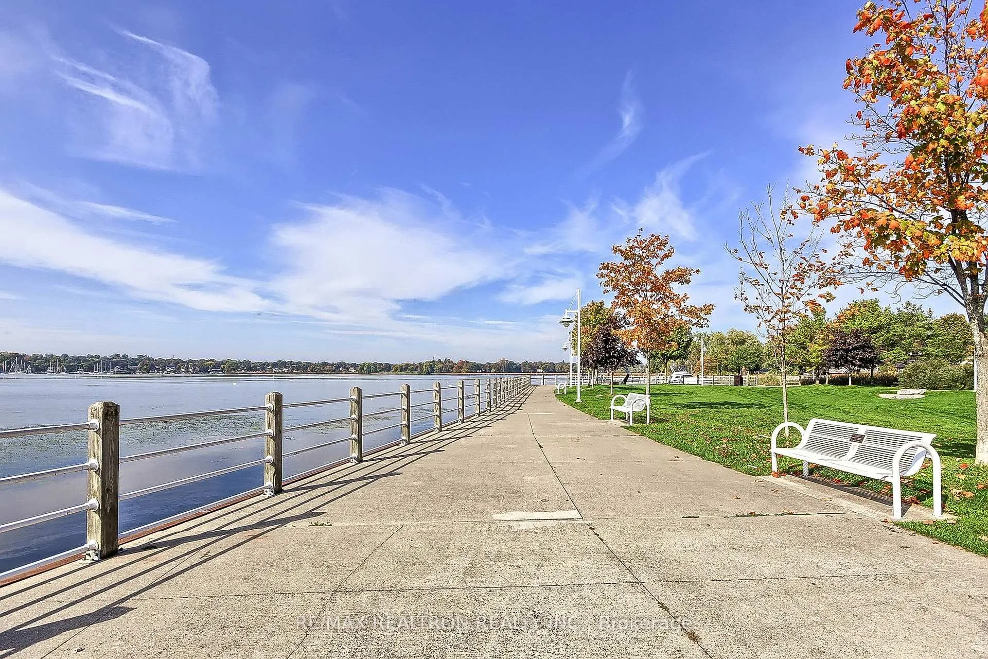Photo 46 of 667 Pleasant Street, Pickering, Bay Ridges — HOMEH