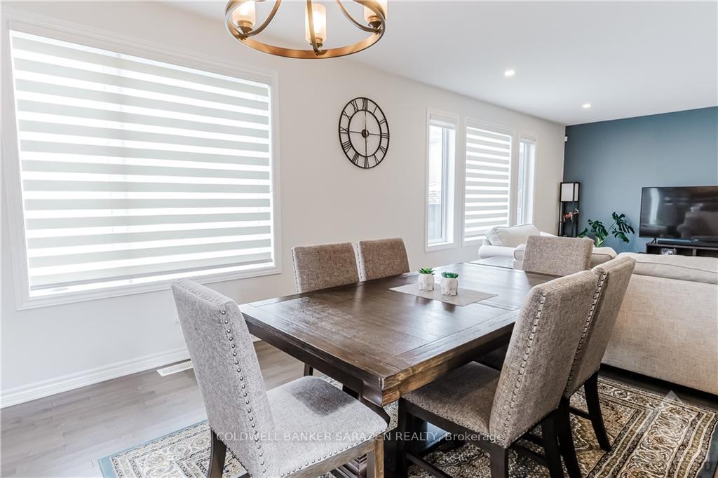 Photo 5 of 545 Ponthieu Circle, Ottawa, Chapel Hill South - Orleans Village — HOMEH