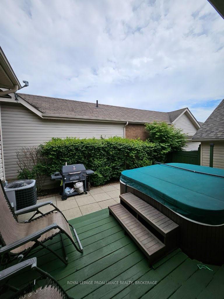 Photo 33 of 1177 Crossfield Avenue, Kingston, City Northwest — HOMEH