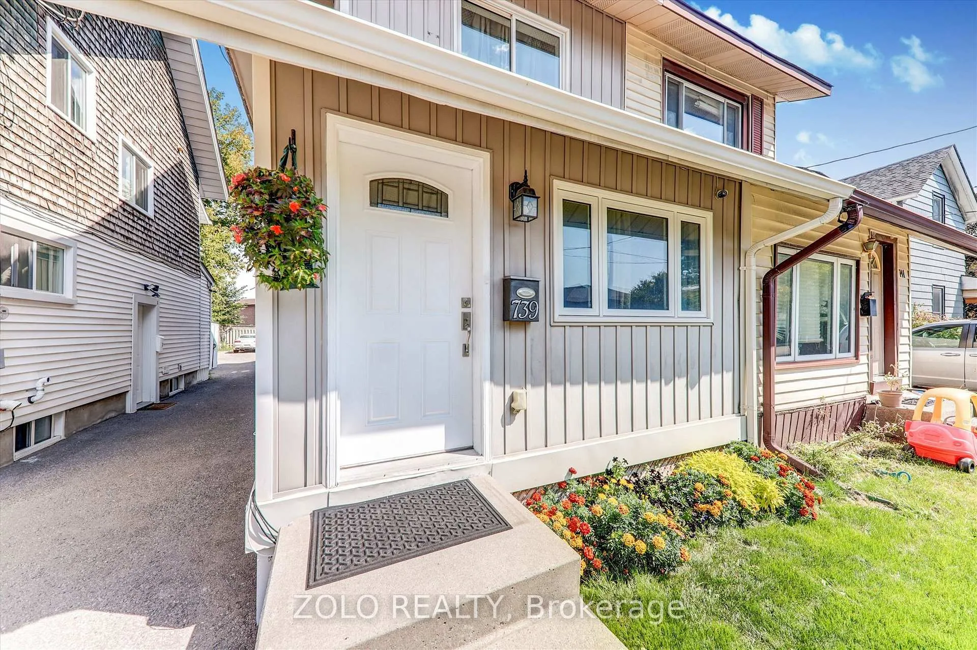 Photo 4 of 739 Cedar Street, Oshawa, Lakeview — HOMEH
