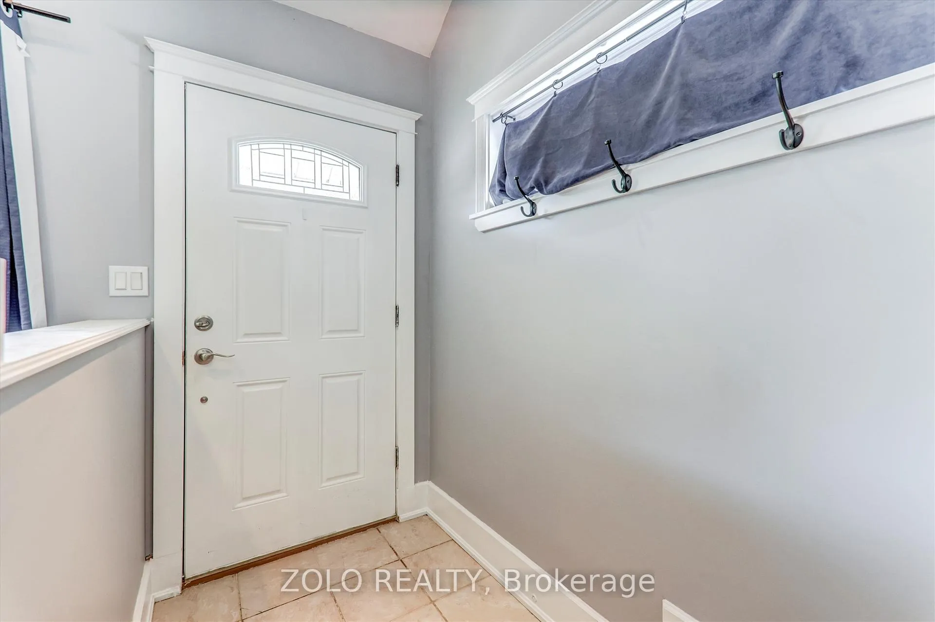 Photo 5 of 739 Cedar Street, Oshawa, Lakeview — HOMEH