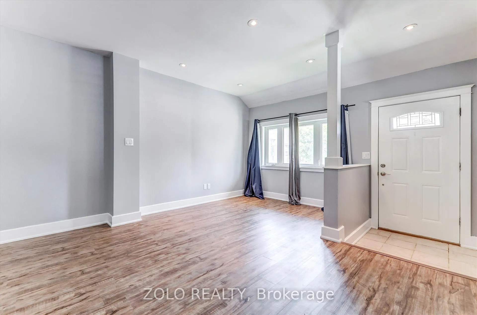 Photo 6 of 739 Cedar Street, Oshawa, Lakeview — HOMEH