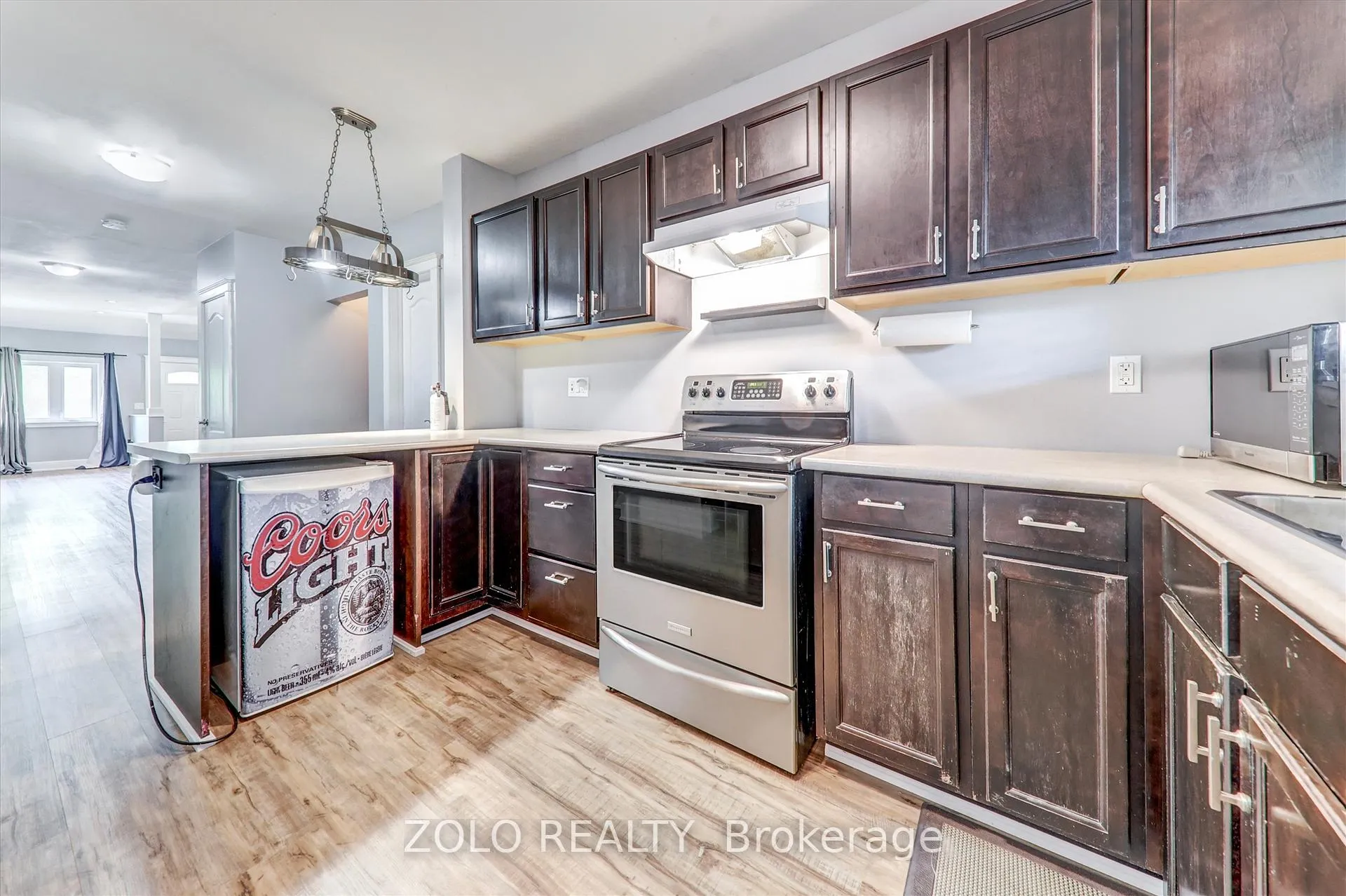 Photo 11 of 739 Cedar Street, Oshawa, Lakeview — HOMEH
