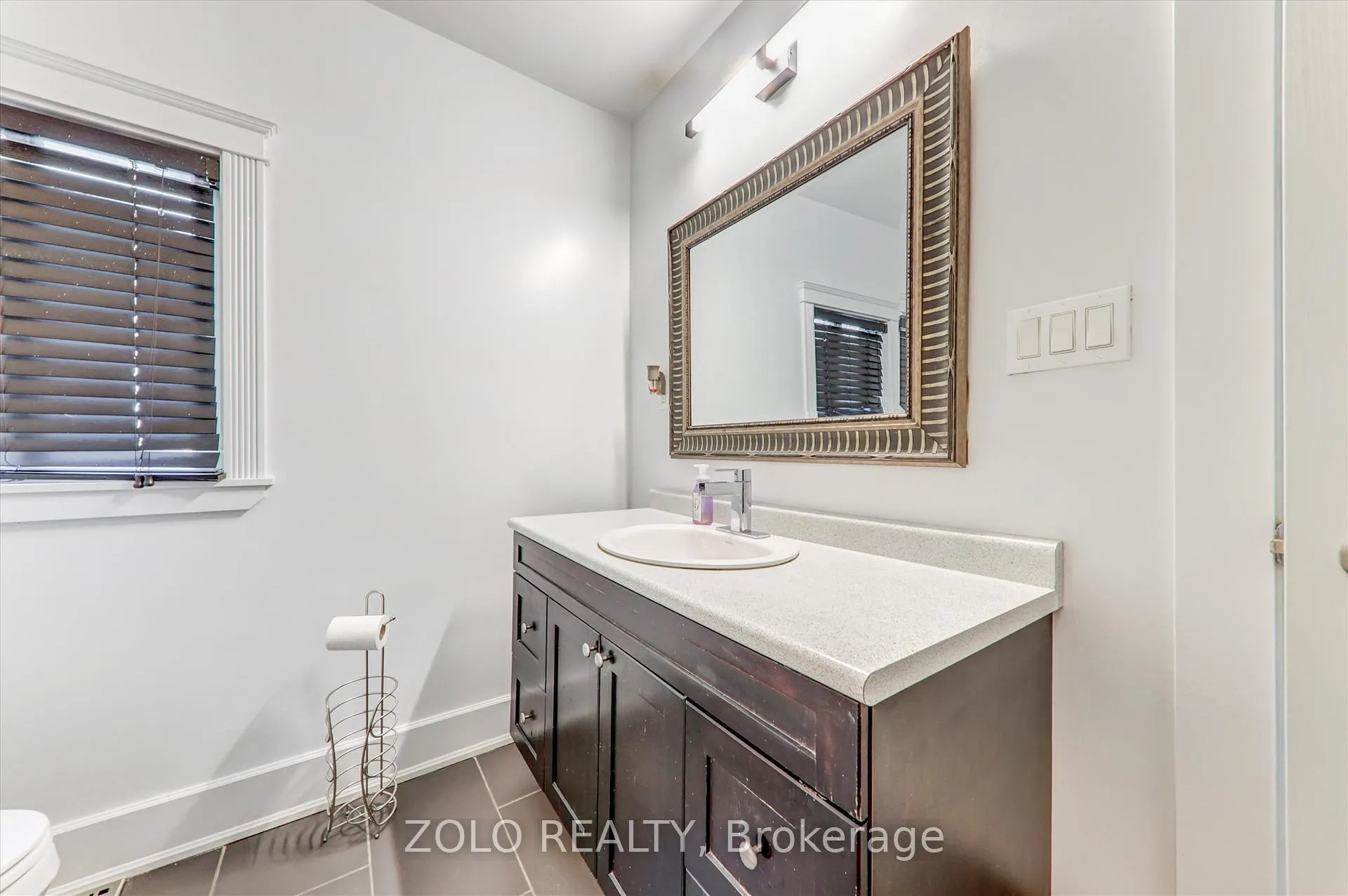 Photo 19 of 739 Cedar Street, Oshawa, Lakeview — HOMEH
