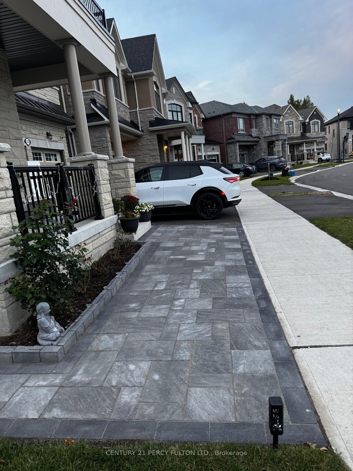 Photo 1 of Unit Bsmt, 1438 Mockingbird Square, Pickering, Rural Pickering — HOMEH