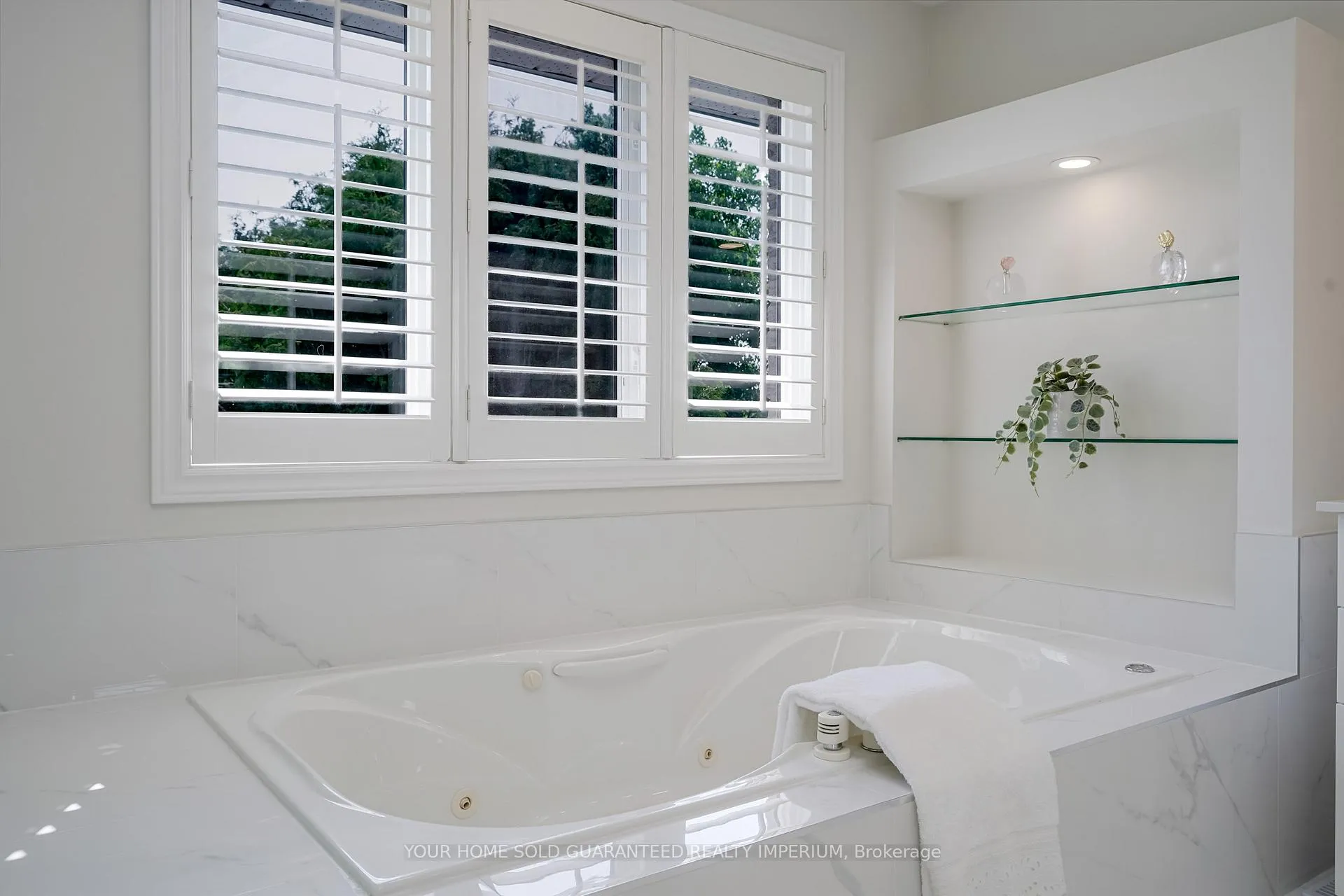 Photo 26 of 1793 Pine Grove Avenue, Pickering, Highbush — HOMEH