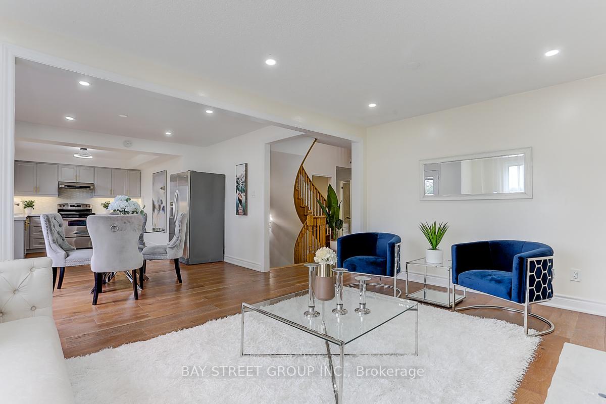 Photo 3 of 165 Revell Road, Newmarket, Armitage — HOMEH
