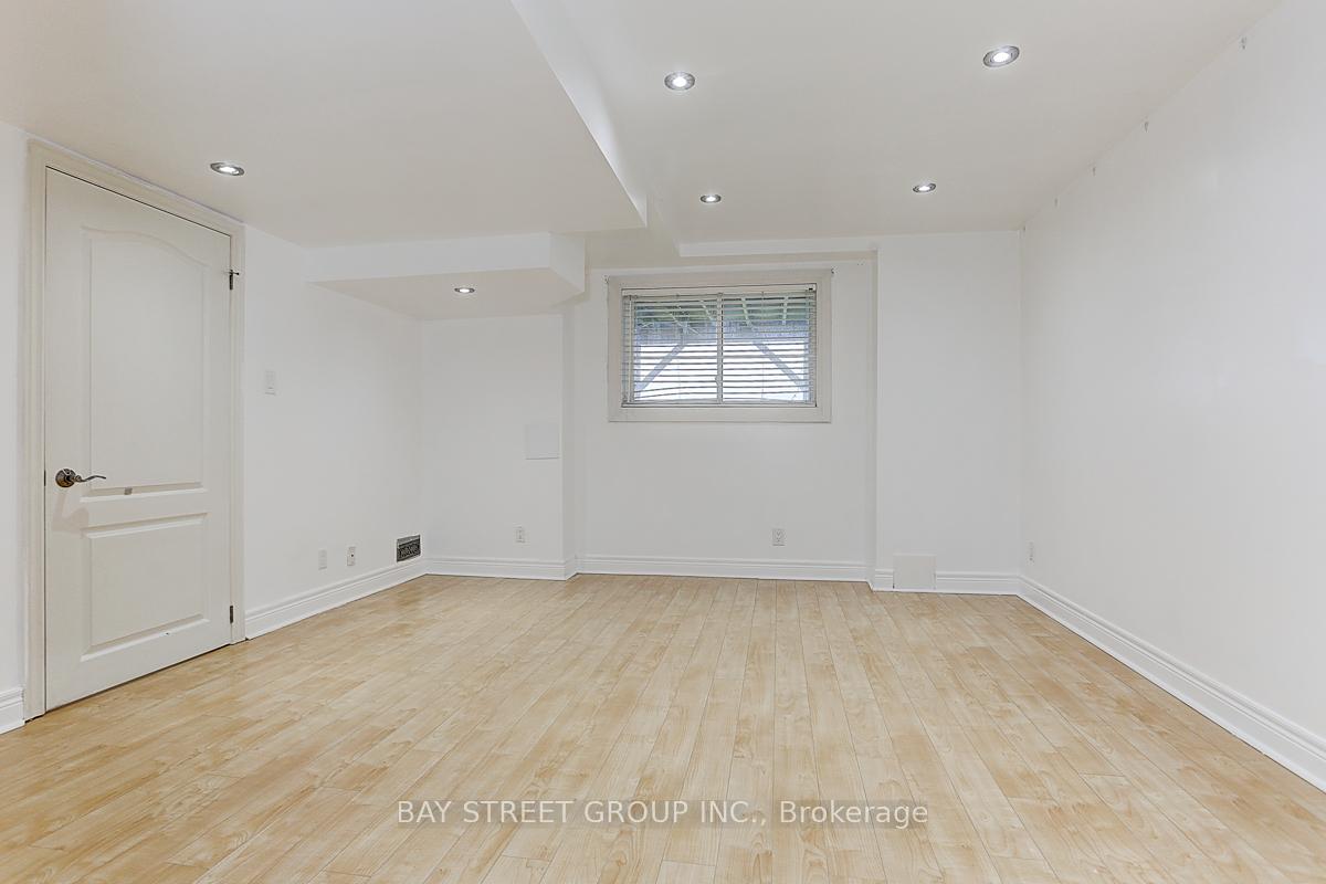 Photo 32 of 165 Revell Road, Newmarket, Armitage — HOMEH