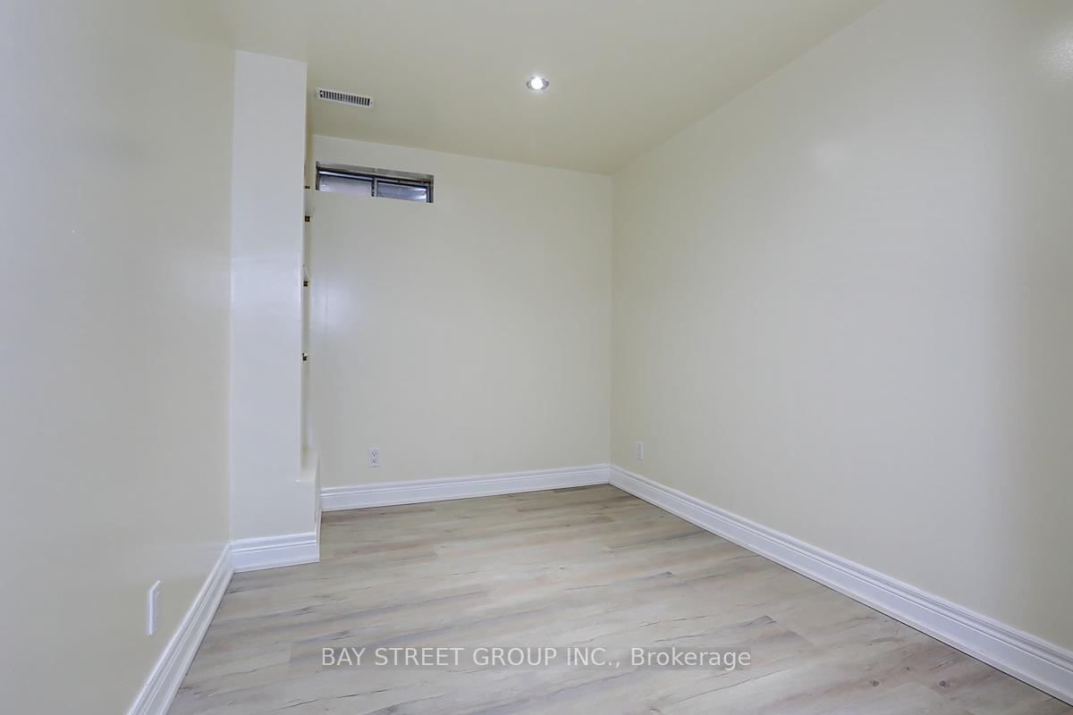 Photo 34 of 165 Revell Road, Newmarket, Armitage — HOMEH