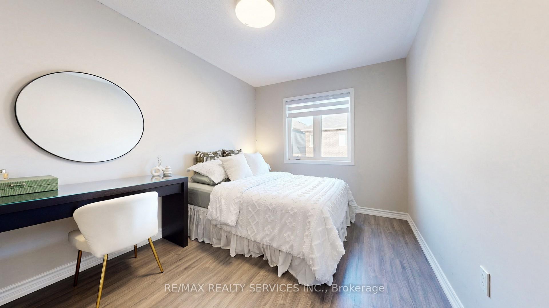 Photo 25 of 1245 Mulroney Heights, Milton, Ford — HOMEH