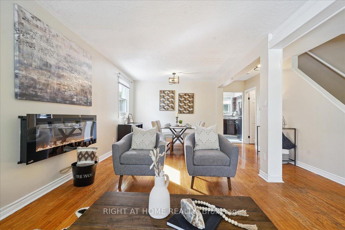 Photo 13 of 618 Minto Street, Oshawa, O'Neill — HOMEH
