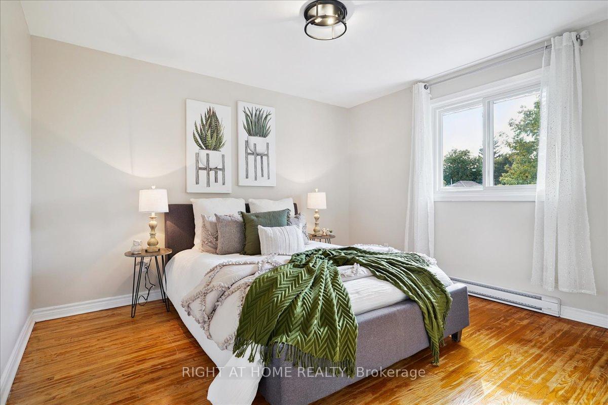 Photo 25 of 618 Minto Street, Oshawa, O'Neill — HOMEH