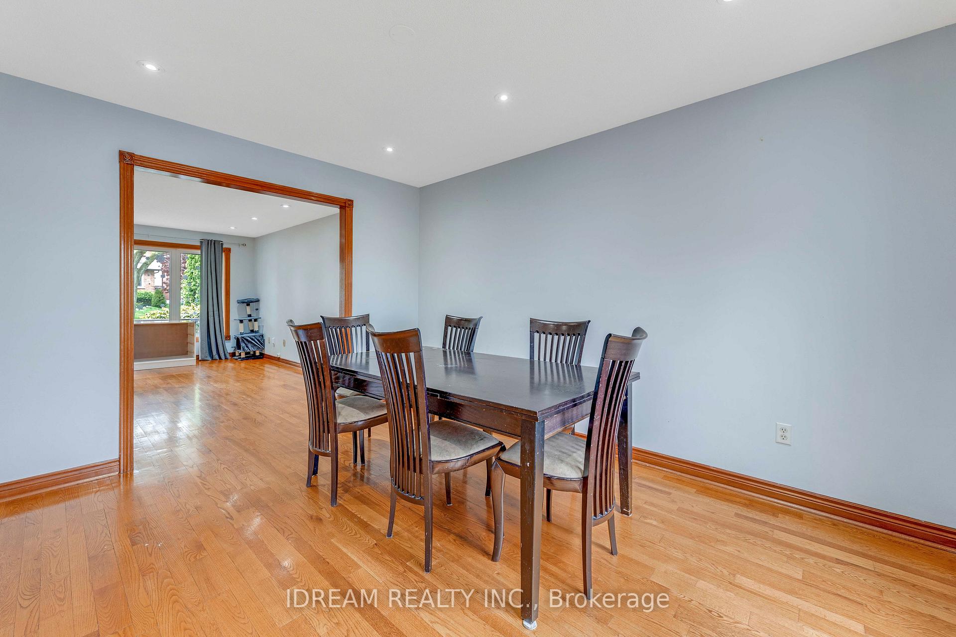 Photo 8 of 563 Lombardy Avenue, Oshawa, McLaughlin — HOMEH