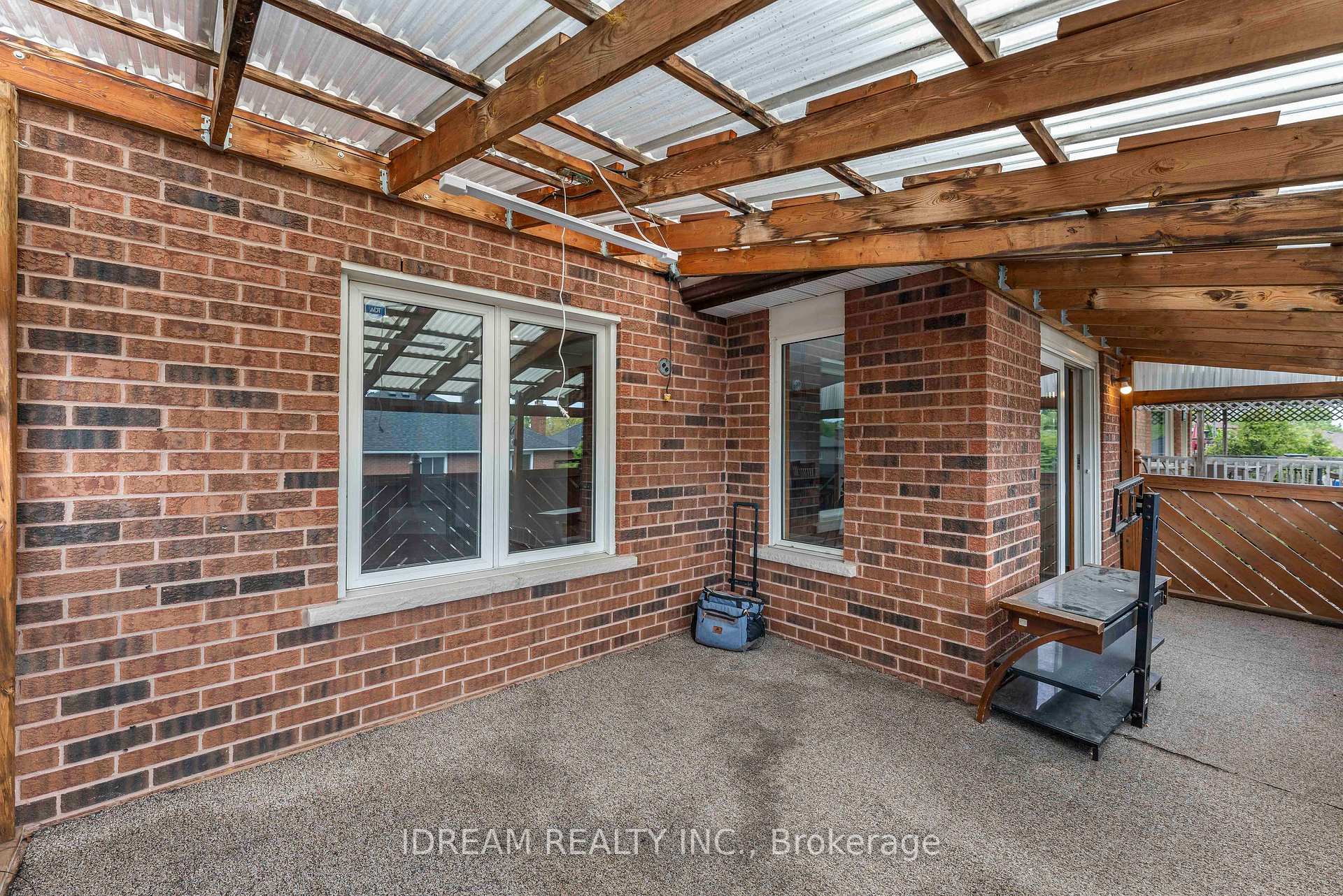 Photo 29 of 563 Lombardy Avenue, Oshawa, McLaughlin — HOMEH