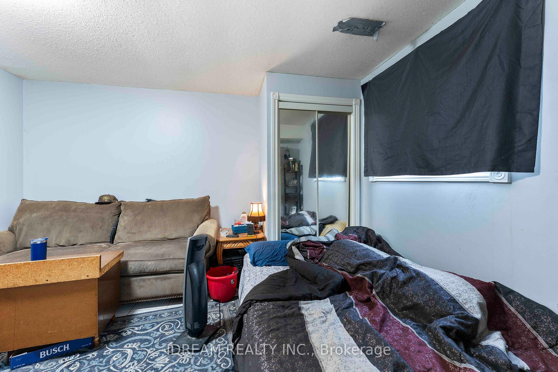 Photo 34 of 563 Lombardy Avenue, Oshawa, McLaughlin — HOMEH