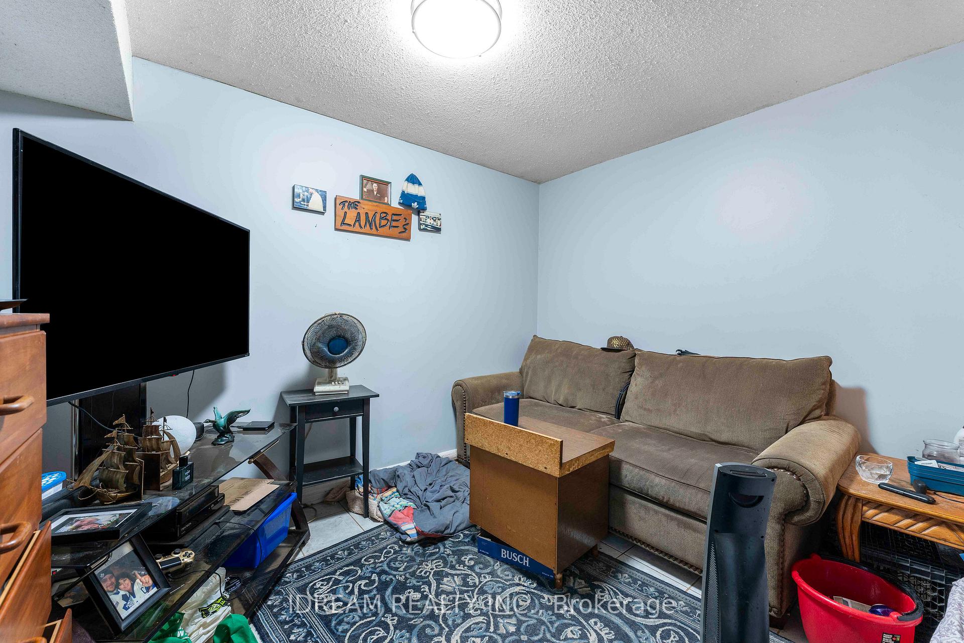 Photo 35 of 563 Lombardy Avenue, Oshawa, McLaughlin — HOMEH