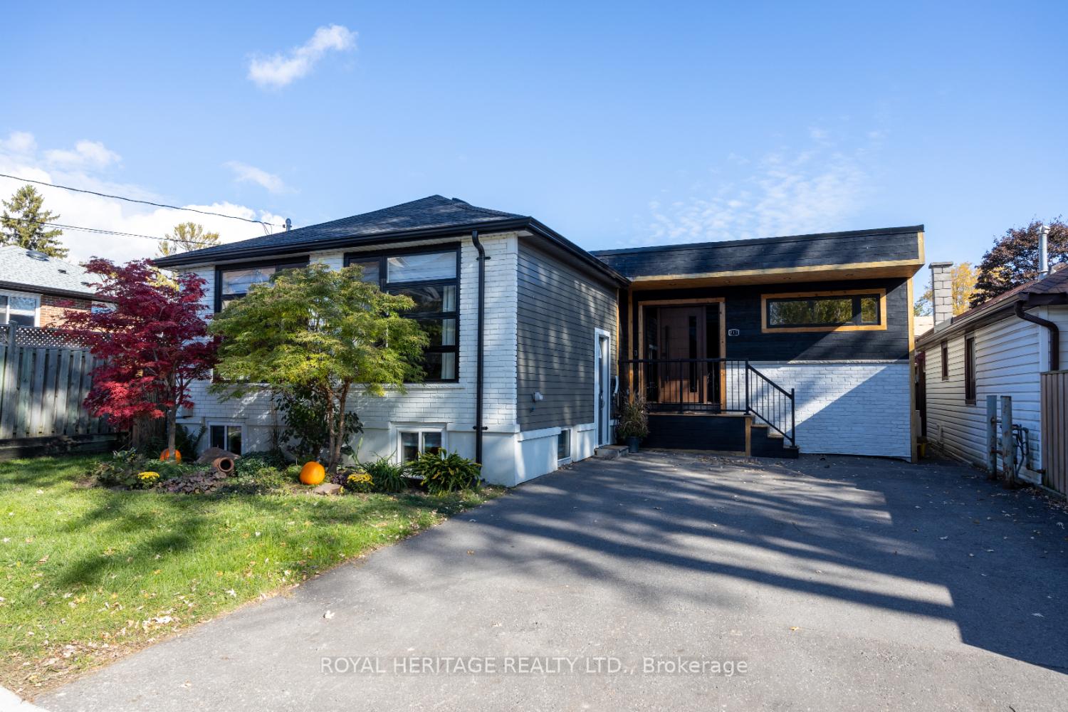 Photo 1 of 717 Fairview Avenue, Pickering, Bay Ridges — HOMEH
