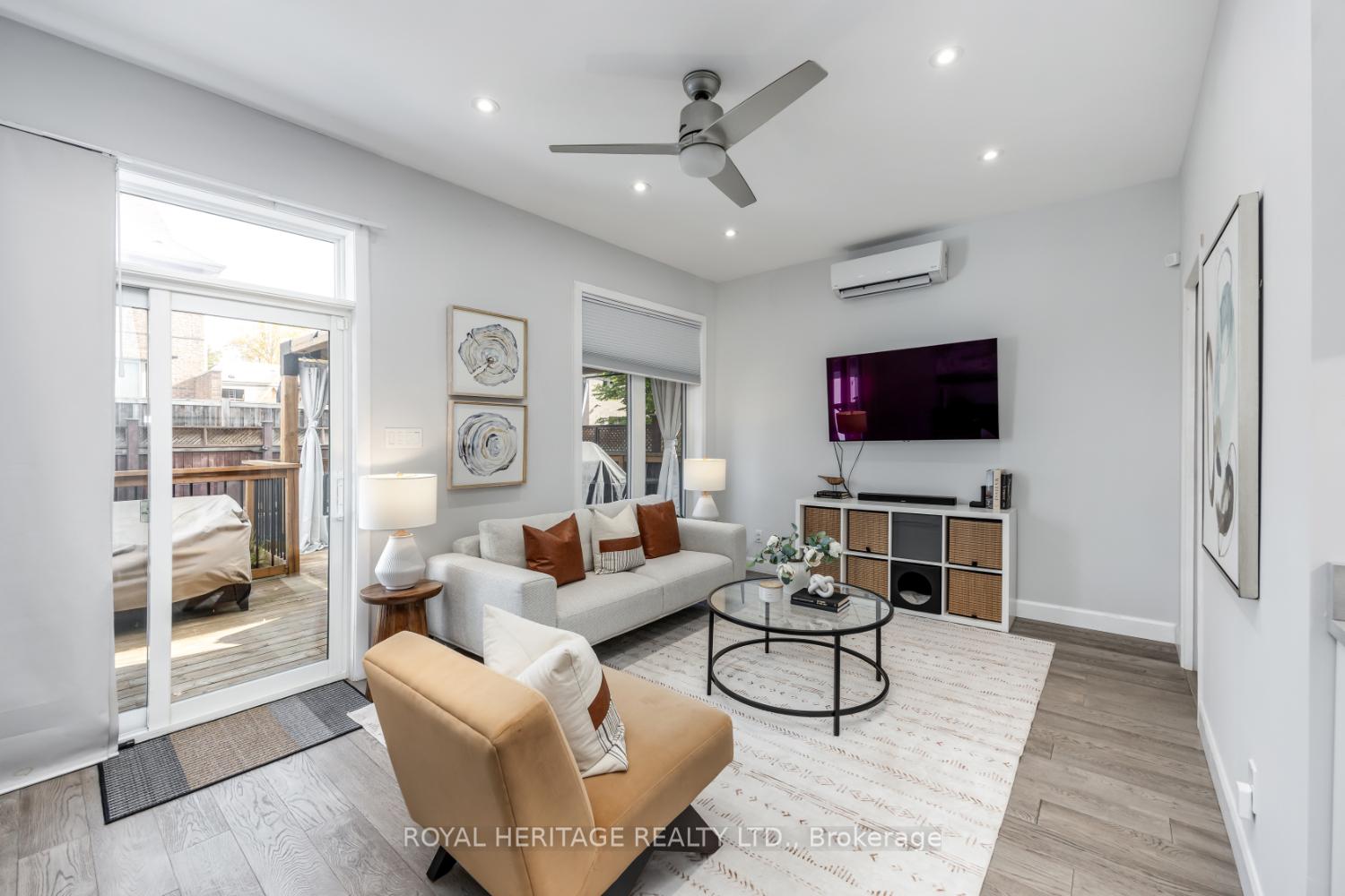 Photo 6 of 717 Fairview Avenue, Pickering, Bay Ridges — HOMEH